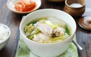 Canh gà kiểu Hàn Quốc