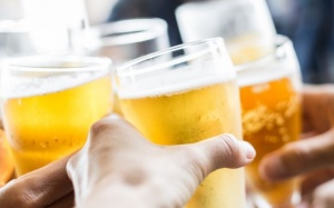 4 lợi ích đáng ngạc nhiên của các loại rượu bia