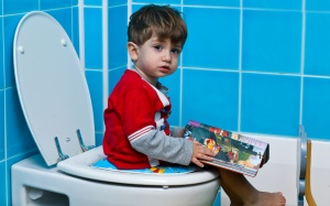 Chăm sóc trẻ mẫu giáo bị táo bón