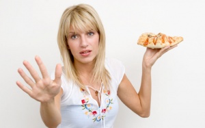 Những loại thực phẩm bạn không nên ăn sống