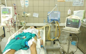 Đã xác định được địa chỉ bán rượu khiến 9 sinh viên bị ngộ độc