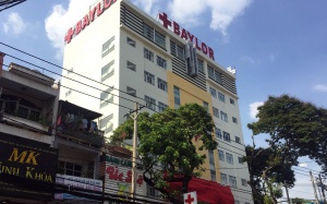 Phòng khám có “bác sĩ” Trung Quốc: Ngang nhiên hoạt động không phép!