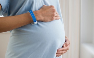 Sỏi thận khi mang thai có nên bổ sung calci?