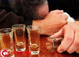 Người tiêu dùng hại mình hay người… mình hại mình?