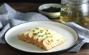 Ngon lạ: Đậu phụ om trà Olong