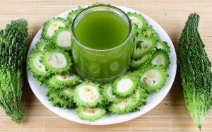 10 lợi ích tuyệt vời của mướp đắng với sức khỏe và vẻ đẹp