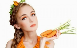 Giảm mụn trứng cá và làm đẹp da nhờ cà rốt