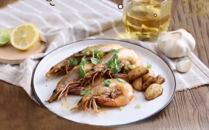 Ngon và lạ: Tôm rim tỏi