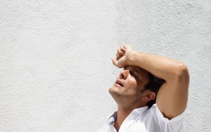 Chú ý bảo vệ sức khỏe trong thời tiết nắng mới giao mùa