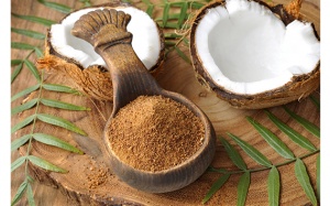 Đường làm từ cây dừa có tốt hơn đường trắng?