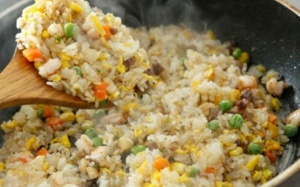 4 không cần tránh khi ăn cơm buổi trưa để không hại sức khỏe