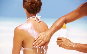 Điểm danh những vị trí bạn thường quên thoa kem chống nắng