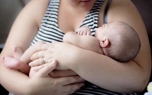 Mẹ bầu ăn nhiều chất béo sinh con có nguy cơ hen suyễn cao