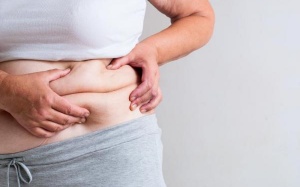 Phụ nữ béo phì có nguy cơ cao bị sỏi mật