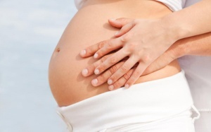 Lý do bạn không nên trì hoãn việc mang thai và sinh con