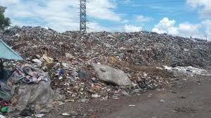 Công ty vệ sinh vứt lộn cẳng chân bệnh phẩm ra bãi rác