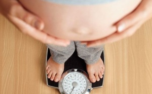 Bà bầu tăng cân chậm có ảnh hưởng đến thai nhi không?