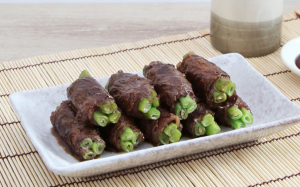 Lạ miệng với thịt bò cuộn đậu đũa chiên