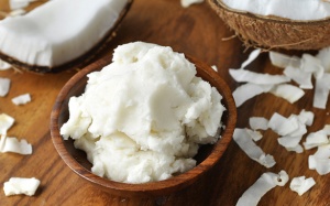 Nhiều lợi ích cho sức khỏe từ bơ dừa