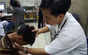 Cha mẹ tự điều trị, nhiều trẻ nhập viện vì biến chứng viêm phổi