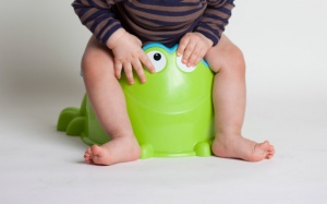 Phòng táo bón cho trẻ trong những ngày nghỉ lễ