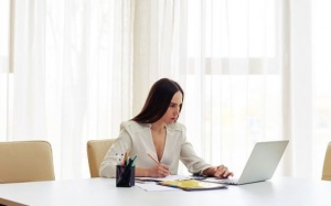 6 cách giúp dân văn phòng tăng năng suất làm việc vào buổi chiều