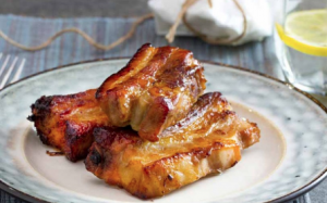 Sườn non chiên tỏi theo kiểu mới