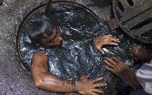 Cận cảnh công việc khổ sở và tồi tệ nhất thế giới