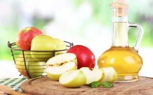 6 tác dụng phụ cần chú ý của giấm táo