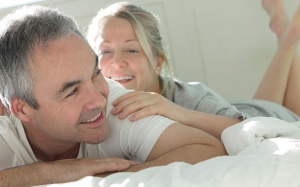 Quan hệ tình dục sau mãn kinh khó tới mức nào?