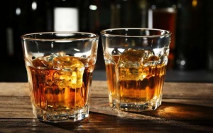 6 cách tự nhiên giúp bạn giảm triệu chứng khi cai rượu tại nhà