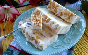 Cùng bé yêu làm món kem chuối mít ngọt mát