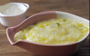 Món ăn sáng: Cháo bí đỏ tổ yến ngon, mát, bổ dưỡng