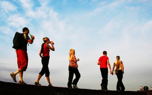 Lợi ích của đi bộ với sức khỏe tinh thần và thể chất