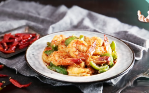 Món ngon đầu tuần: Tôm xào ớt chuông xanh