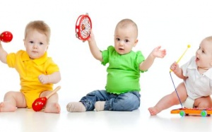 8 đồ dùng không cần thiết phải mua cho trẻ sơ sinh