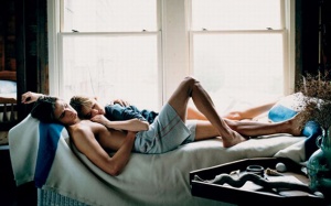 Phụ nữ quan hệ tình dục vô độ hại sức khỏe như thế nào?