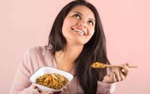 Người bị viêm gan có nên ăn các thực phẩm màu vàng không?