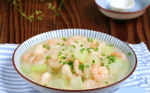 Làm ngay tôm xào bí đao ngọt mát ngày Hè nắng nóng