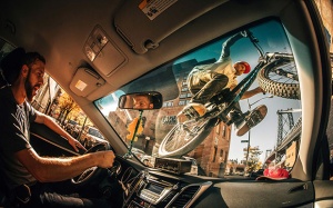 Thót tim ngắm những khoảnh khắc 'để đời' của dân thể thao mạo hiểm