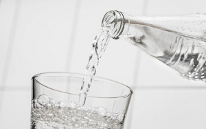 Các loại nước khoáng có gas không tốt như bạn tưởng!