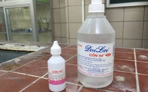 Hà Nội: Một người tử vong vì pha cồn y tế thành rượu để uống!