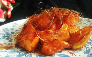 Khoai lang ngào đường giòn ngon thơm ngọt ăn là mê