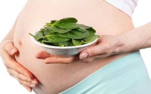 Bà bầu ăn uống như thế nào để ngăn ngừa thiếu máu?
