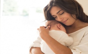 Làm thế nào để giảm nguy cơ vàng da ở trẻ sơ sinh?