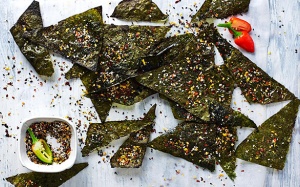 Cách làm rong biển nướng ăn vặt chống đói không lo béo phì