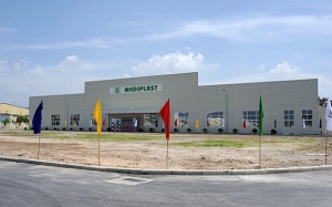 Khánh thành nhà máy Mediplast chuyên sản xuất dụng cụ y tế