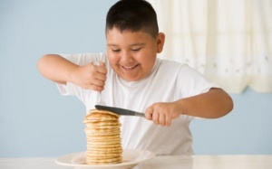 Mới dậy thì đã béo phì: Dễ ung thư đường tiêu hóa!