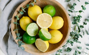 Chỉ 1 quả chanh có thể giúp bạn giải quyết các khó khăn trong nhà!