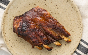 Sườn bò nướng BBQ: Món ngon không ai chối từ